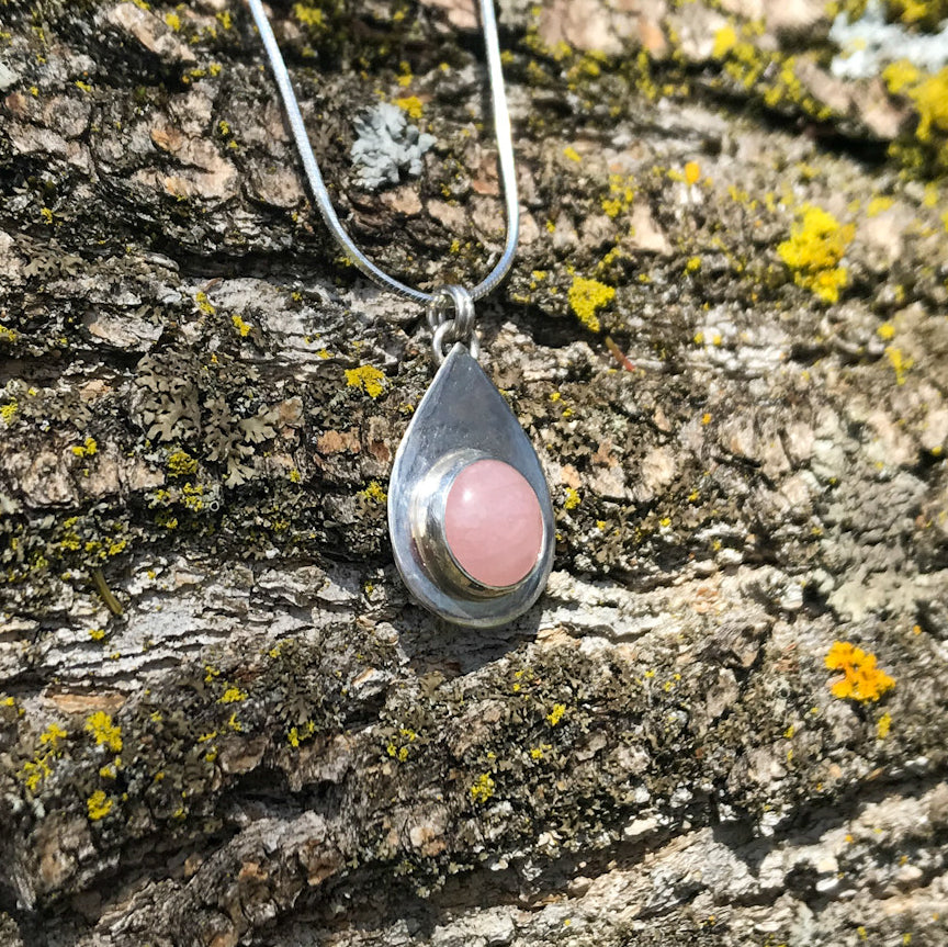 Rose Quartz Teardrop Pendant